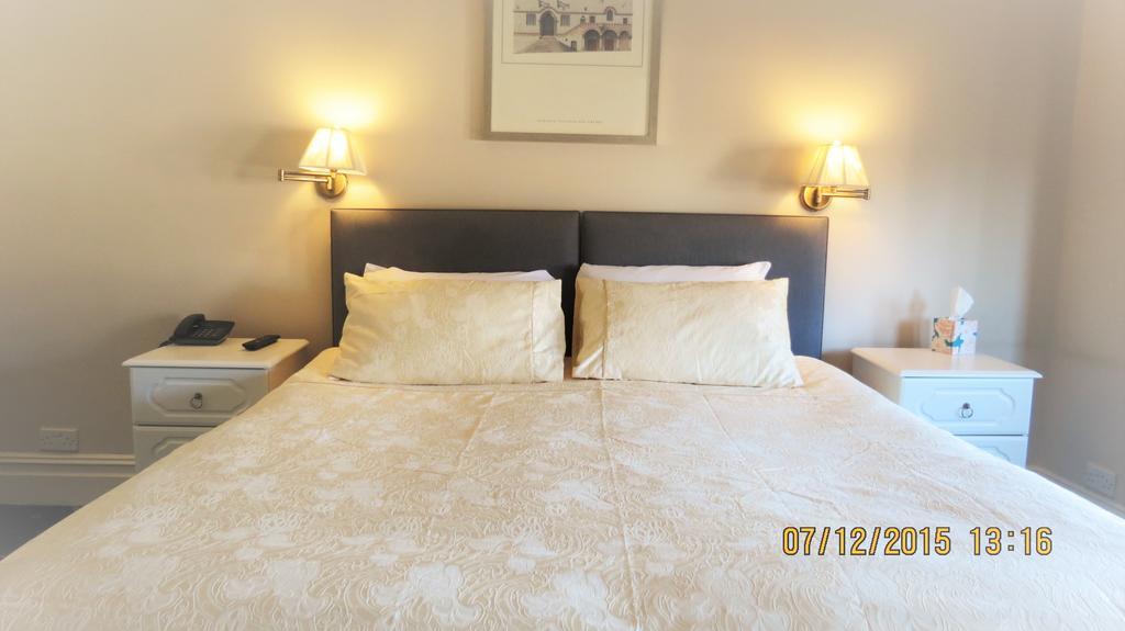 Hunters Lodge Guest House Southampton Eksteriør bilde