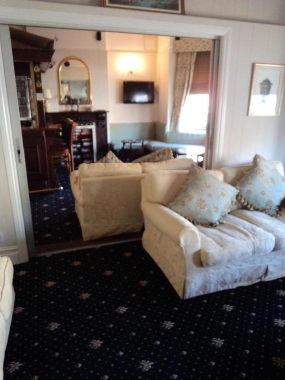 Hunters Lodge Guest House Southampton Eksteriør bilde